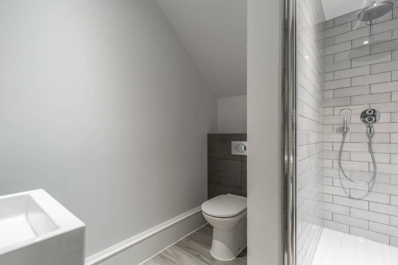 Joivy Luxurious 2Br Home Near Haymarket Station Edynburg Zewnętrze zdjęcie